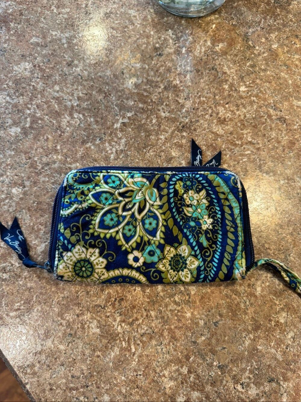 Vera Bradley Blue Green Paisley Quilted Zip Around Wristlet Wallet Floral